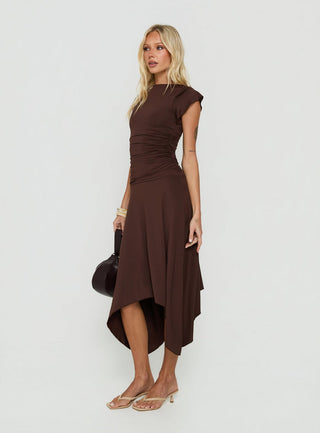 Florra Ruched Short Sleeve Midi Dress Brown