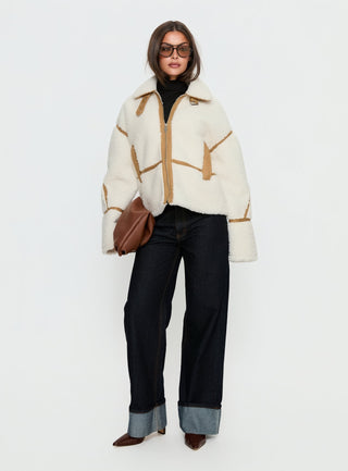 Briane Contrast Teddy Jacket White