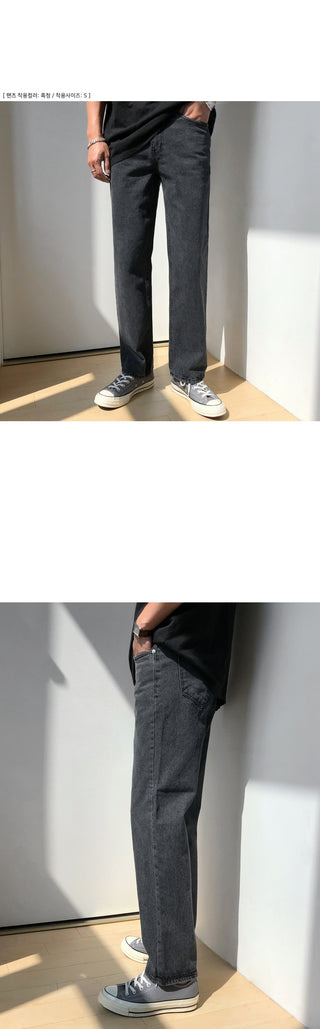 Straight black denim pants you will wear every day