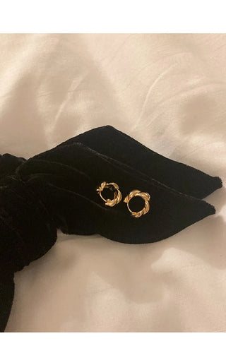Twist design earrings
