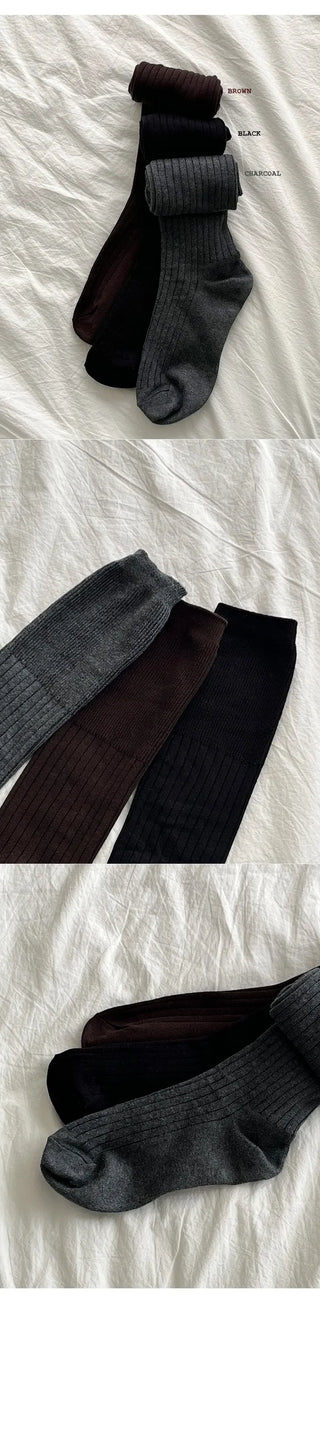Ribbed knee socks
