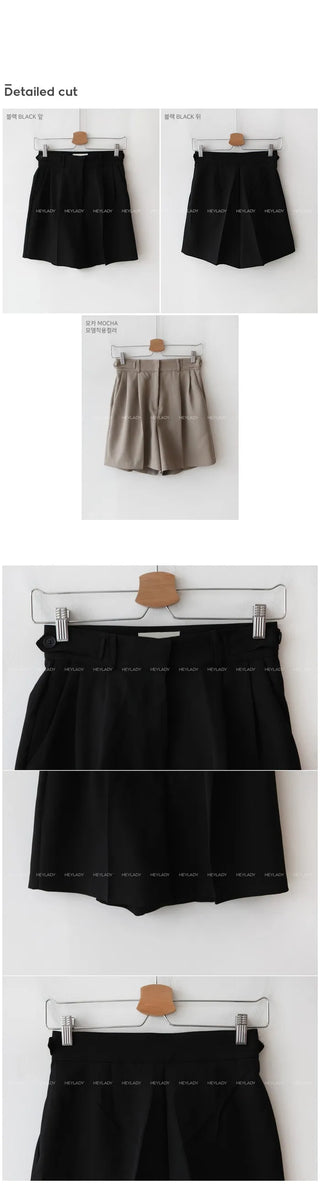 Modern look high-waisted pants