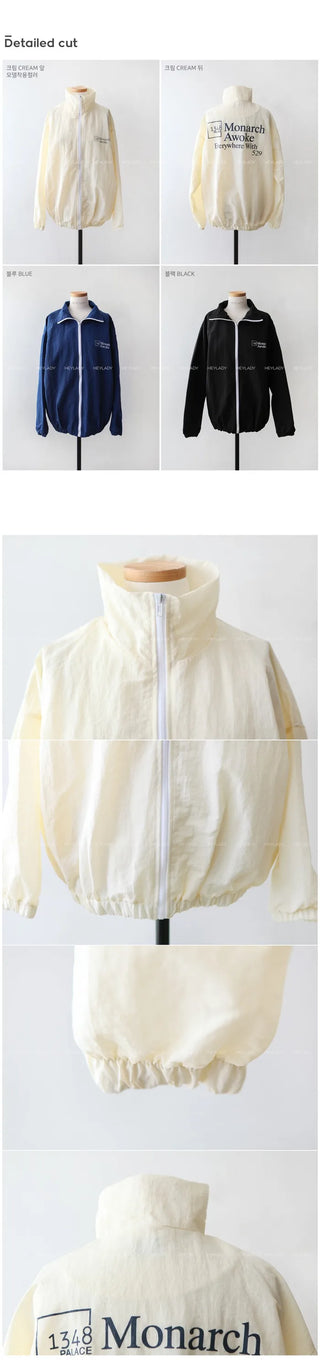 Lettering Mountain Parka