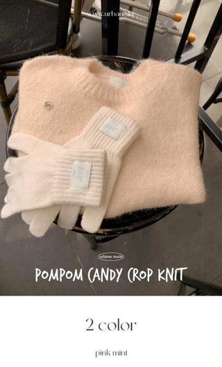 Pom-pom Round Cropped Wool Knit