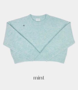 Pom-pom Round Cropped Wool Knit