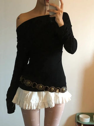 Flared skirt with ribbon