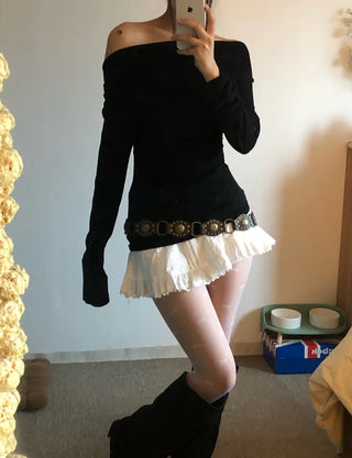 Flared skirt with ribbon
