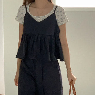 Ribbed Flower U-Neck T-Shirt