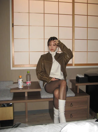 Cropped leather jacket