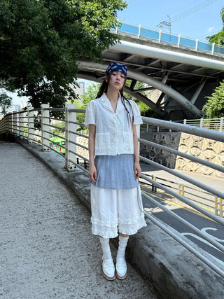 elly frill bermuda pants
