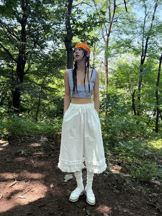elly frill bermuda pants