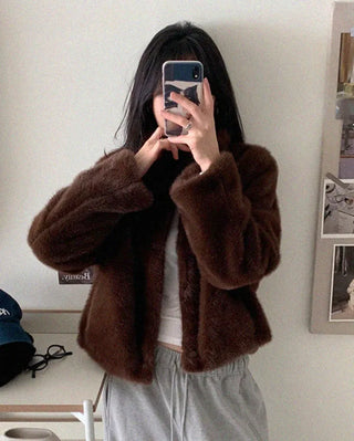 Basic color fur jacket (1 color)