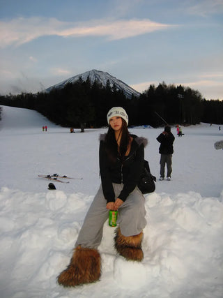 Fur long boots