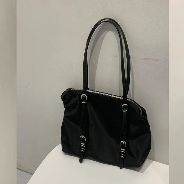 Ring buckle square shoulder bag