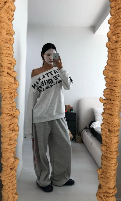 Off-shoulder sweatshirt