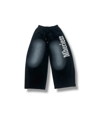 Wide sweatpants