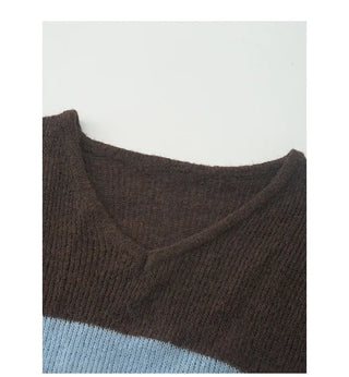 (2 colors) V-neck striped knit
