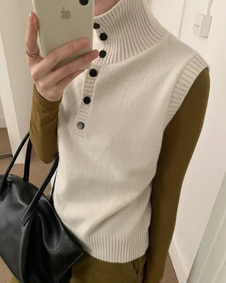 (2 colors) High-neck button-up knit vest