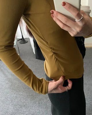 (5 colors) Waist Shirring U-Neck Knit