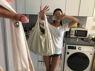 (2 colors) Velvet eyelet bag