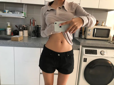 [2 colors] Sleek Line Hot Pants