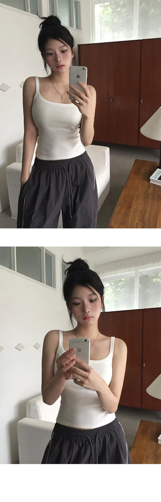 Model Praise/Former Employee's Favorite Pretty Fit Square Sleeveless - 6 Colors