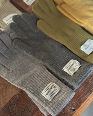Basic knit gloves