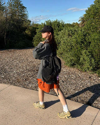 String cargo shorts
