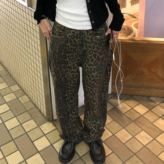 Unique leopard print wide-leg pants