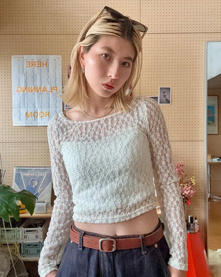 Boat neck floral lace slim top