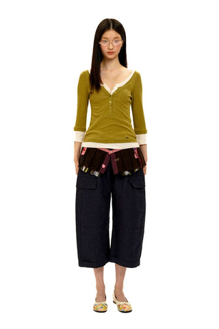 [Moromoro2] Layered Henley Top with Contrast  Trim