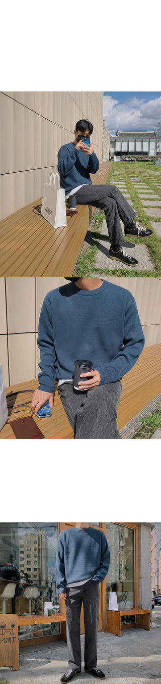 Straight black denim pants you will wear every day