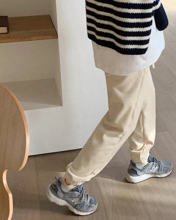 Brushed elastic waist jogger pants