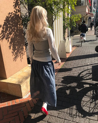 Vintage check midi skirt