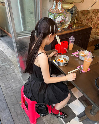Belt bucket bag
