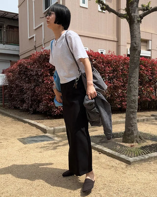 Basic semi-cropped T-shirt