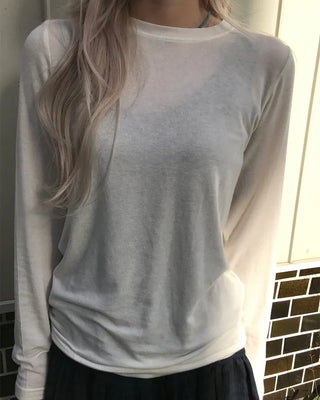 Round neck long-sleeve T-shirt