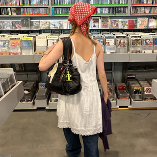 High-quality vintage shoulder bag