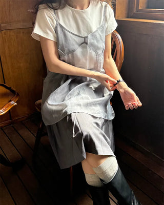 Banded pleated midi skirt