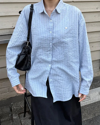 Striped pendant shirt