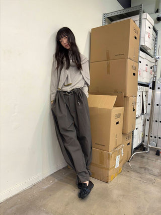 [NeverSeez] Pleated Wide-Leg Pants