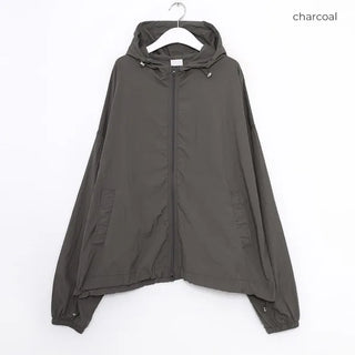 Hooded windbreaker