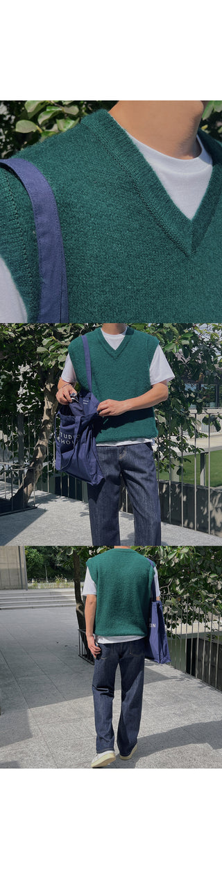 Rich Wool Brushed Knit Vest