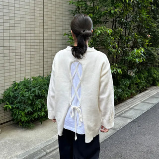 Lovely back ribbon knit