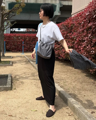 Basic semi-cropped T-shirt
