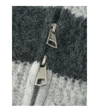 Two-tone zip-up knit
