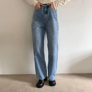Wide-fit denim pants