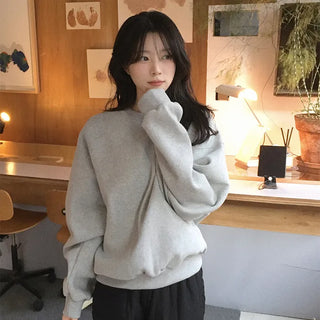 Fleece-lined daily sweatshirt