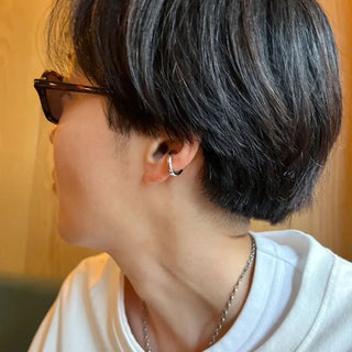 Volume ear cuff