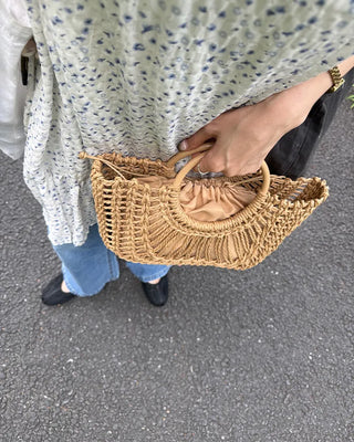 Net rattan tote bag